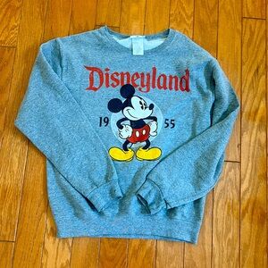 Disney sweatshirt adult small